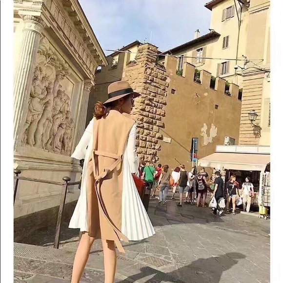 Jacket - Picture 7 of 8